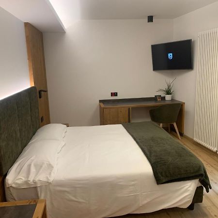 Hotel Ai Spiazzi Mezzocorona Exterior foto
