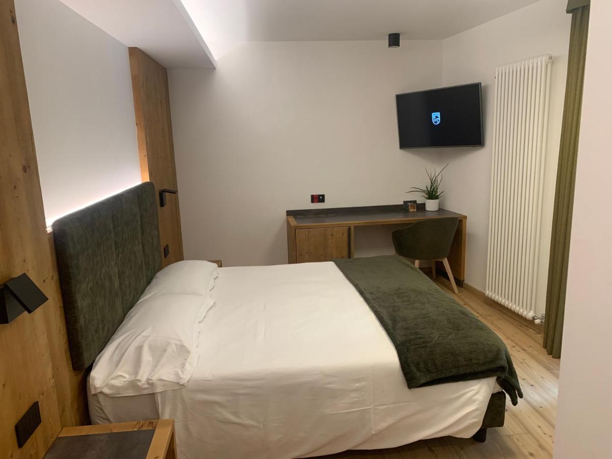 Hotel Ai Spiazzi Mezzocorona Exterior foto