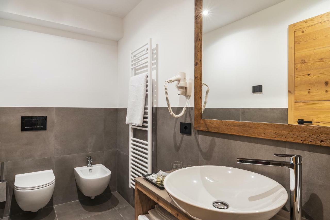 Hotel Ai Spiazzi Mezzocorona Exterior foto